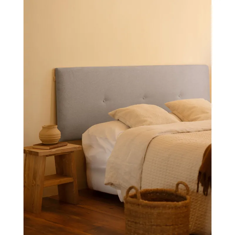 Cabecero tapizado de poliester con botones en color lavanda de 90x60cm - Dormitorio