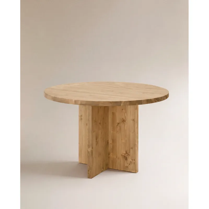Mesa de comedor redonda de madera maciza en tono roble medio de Ø110 - Mesas de comedor