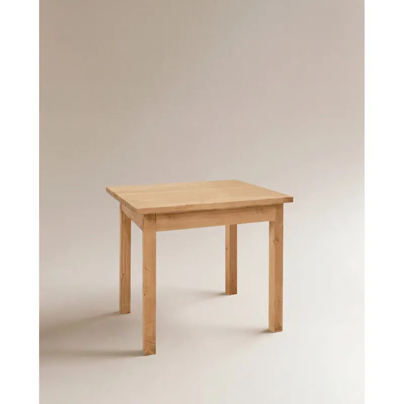 Mesa de comedor cuadrada de madera maciza en tono roble medio de 80x80cm - Mesas de comedor