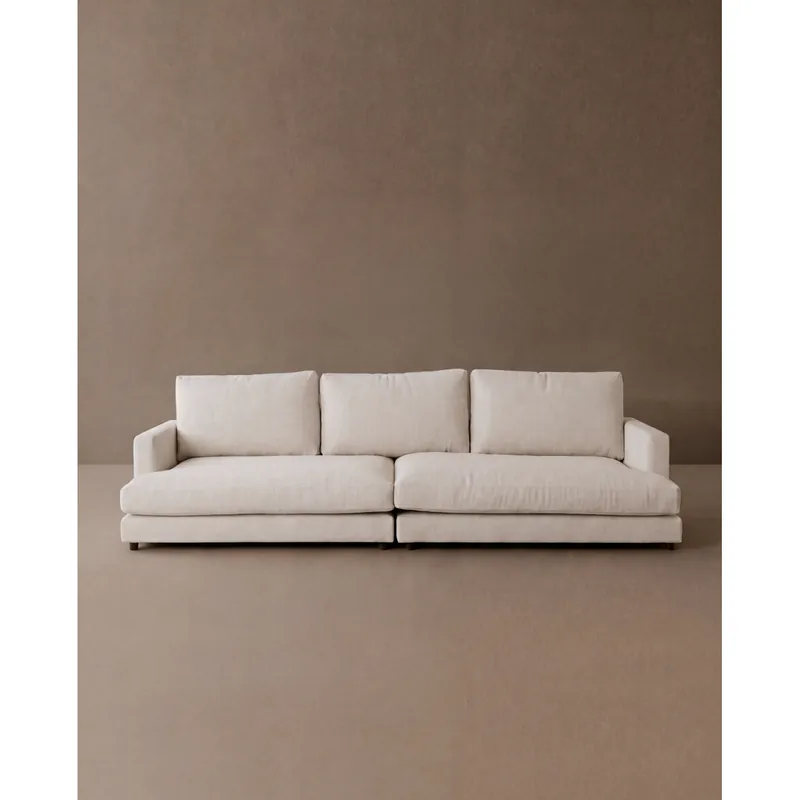 Sofá recto tono blanco roto de 325x105cm - Mobiliario
