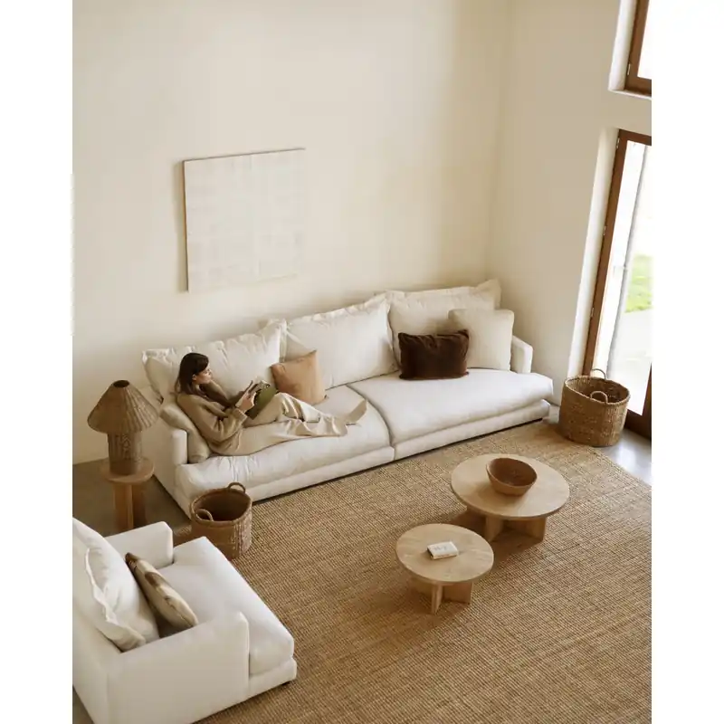 Sofá recto tono blanco roto de 325x105cm - Envío rápido