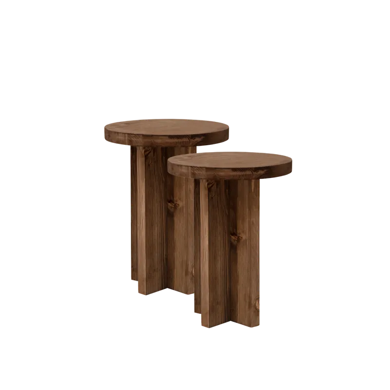 Pack de 2 mesitas de noche de madera maciza en tono nogal de 45x35cm
