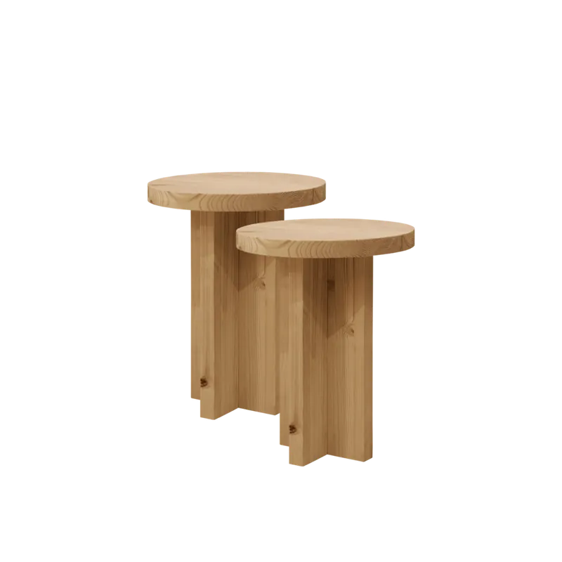 Pack de 2 mesitas de noche de madera maciza en tono roble medio de 45x35cm