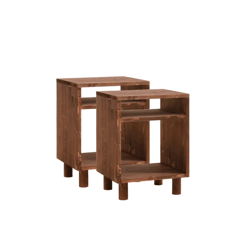 Pack de 2 mesitas de noche de madera maciza en tono nogal de 51x32cm