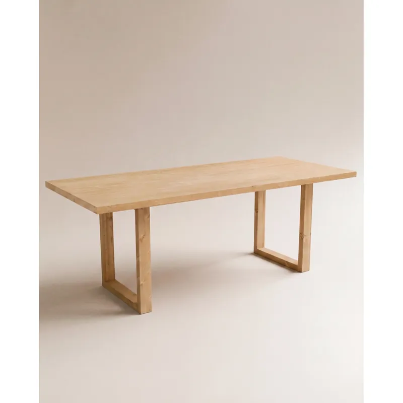 Mesa de comedor de madera maciza en tono roble medio de 160x87,5cm - Mesas de comedor