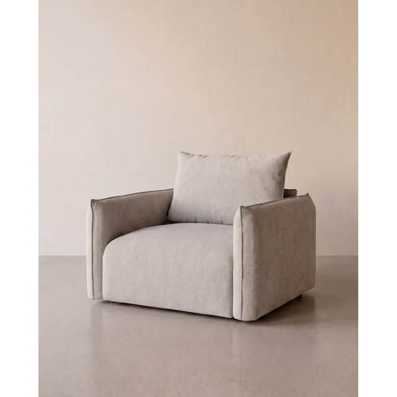 Butaca de poliéster en tono beige de 124x108cm - Inicio