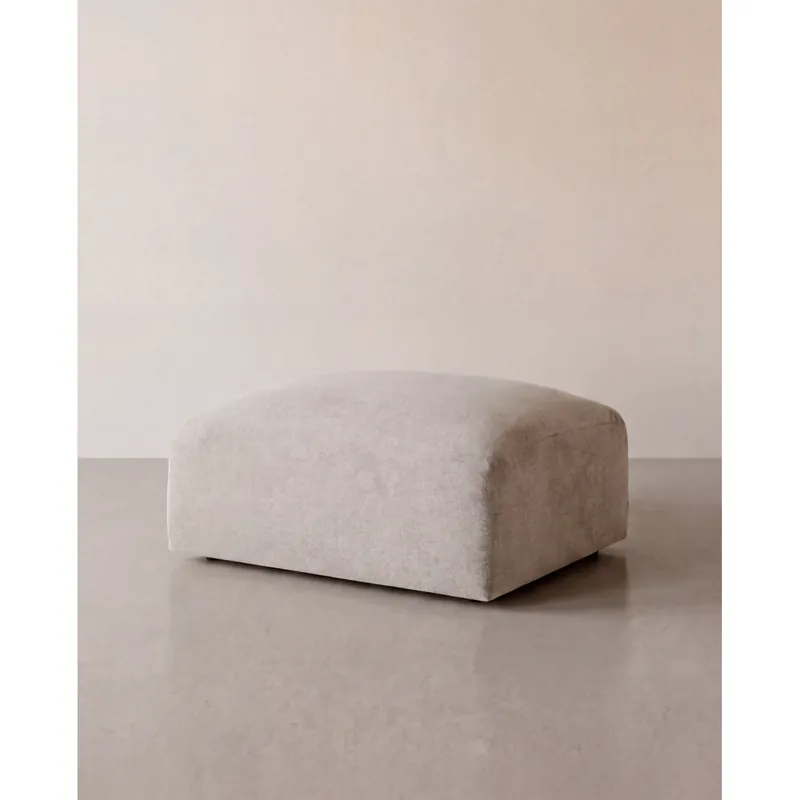 Puff de poliéster en tono beige de 92x83cm - Inicio
