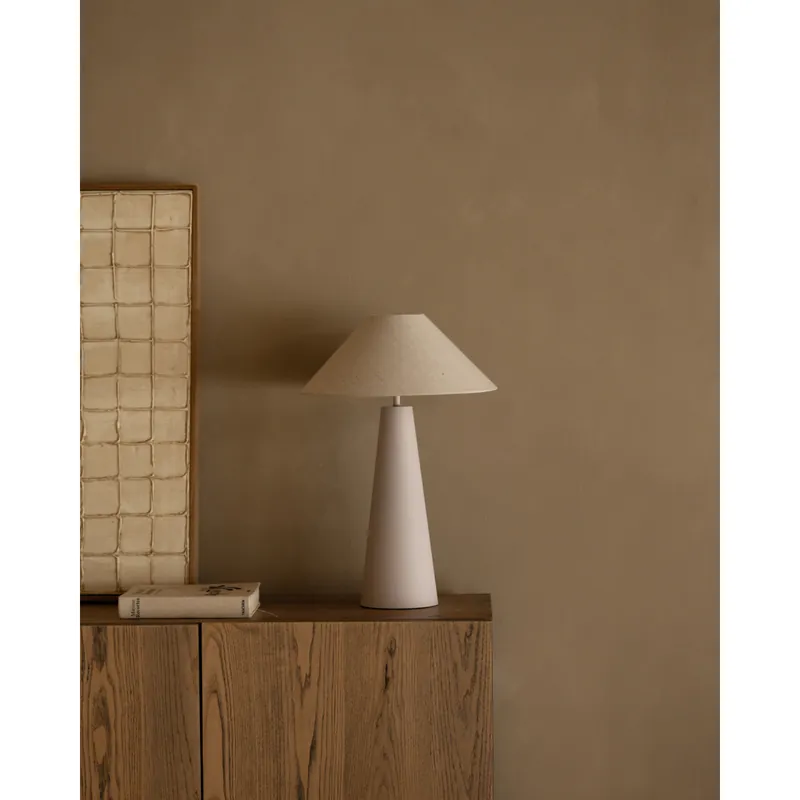 Lámpara de mesa de madera en color blanco y natural de 41cm - Inicio