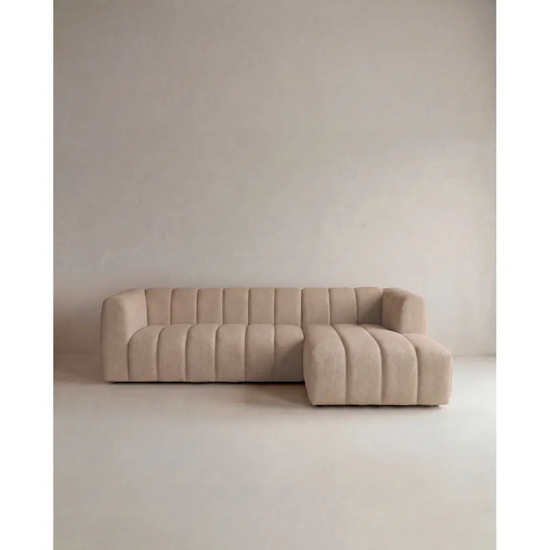 Sofá con chaise longue derecha de tapizado en color marrón claro de 297cm - Inicio