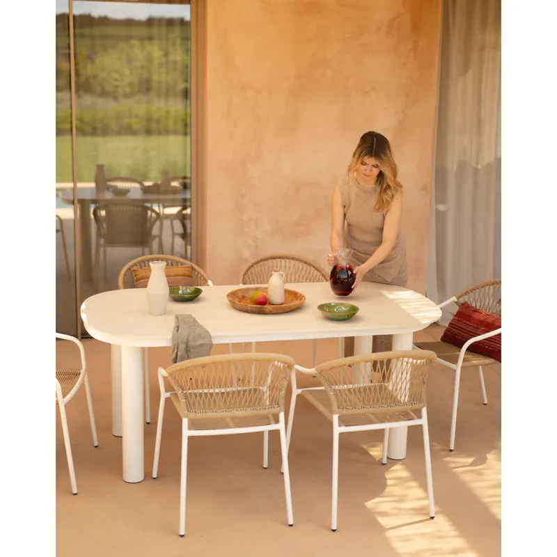 Mesa de comedor de exterior ovalada con sobre de piedra y aluminio en acabado blanco mate de 180cm - Inicio