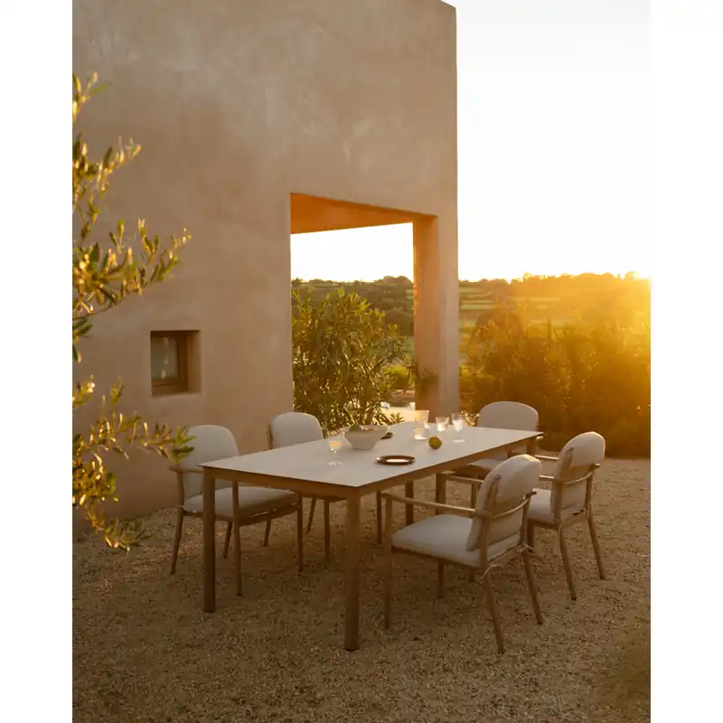 Mesa de comedor de exterior rectangular con sobre cerámico y aluminio en acabado madera de 200cm - Inicio
