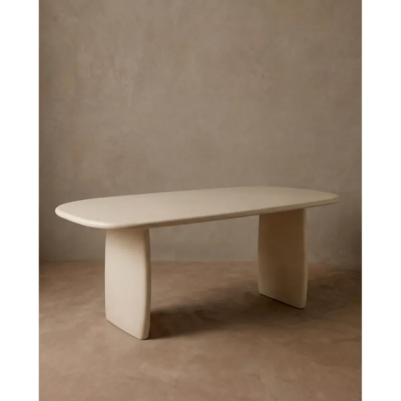 Mesa de comedor de microcemento en tono blanco roto de 160x100cm - Inicio