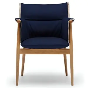 Sillón Embrace E005 tela Carl Hansen and Son - Carl Hansen & Son