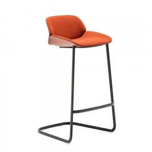 Taburete Nuez base cantiléver BQ-2777/2778 Andreu World