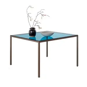 Mesa Helsinki 30 Home Cuadrada Cristal Desalto