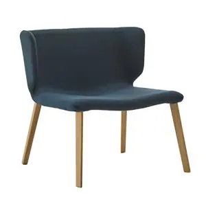 Butaca Wrapp base madera Viccarbe