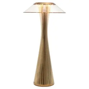 Lámpara sobremesa Space Kartell