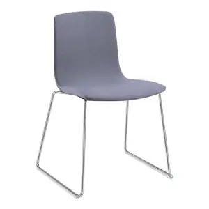 Silla Aava tapizada patín Arper