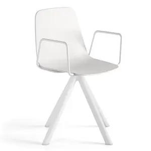 Sillón Maarten base giratoria Viccarbe