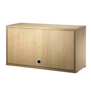 Cabinet con puerta abatible String Furniture